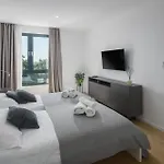 بيت للعطل Awesome In With Sauna Kaštelir