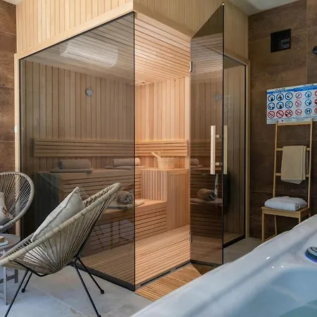 Holiday home Awesome In With Sauna Modrusani