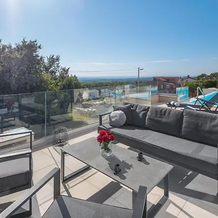 Awesome In With Sauna Ferienhaus Kaštelir