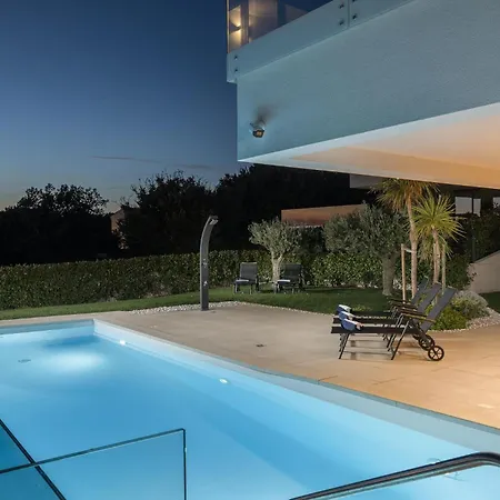 Awesome In With Sauna 別荘 *