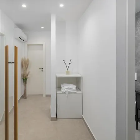 Awesome In With Sauna Kaštelir