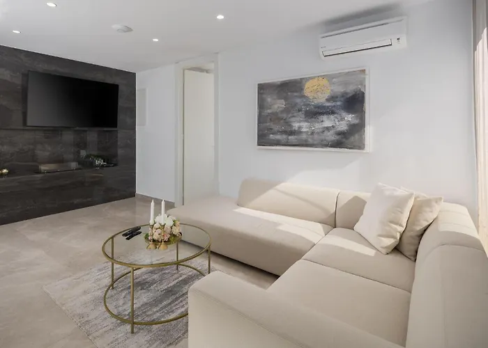 Awesome In With Sauna Kaštelir