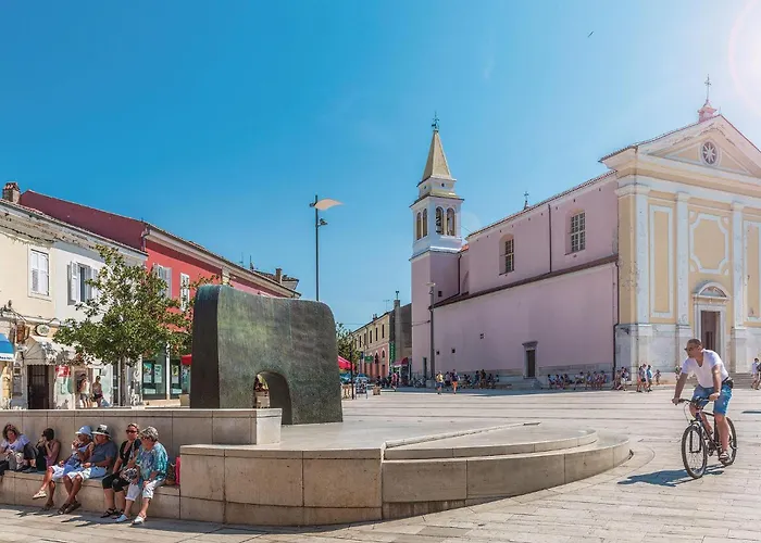 Ferienhaus Awesome In With Sauna Kaštelir